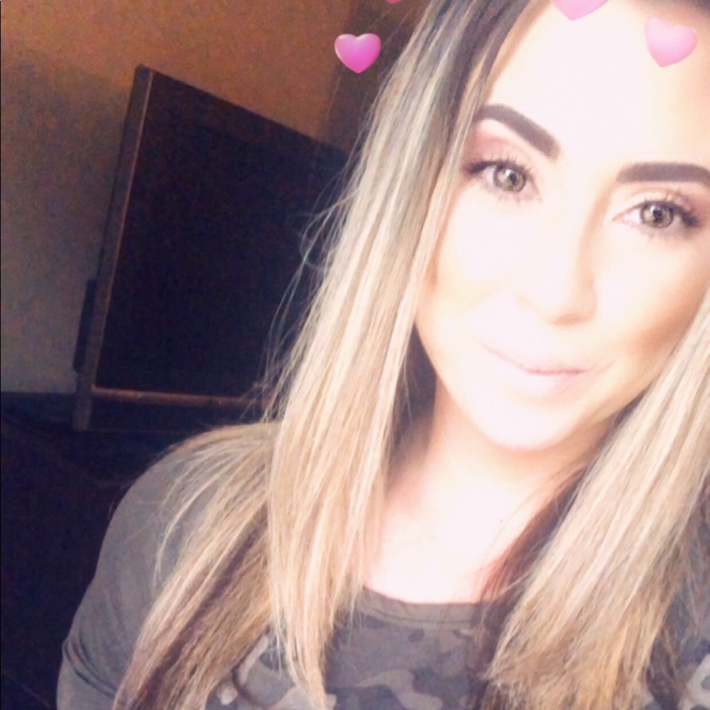 MEET YOUR SELLERS! 💕